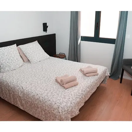 Le Petit Cathare, Nid Rénové Au Cœur De Appartement Quillan